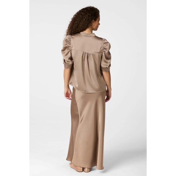 Roella Heavy Sateen Blouse - Dark Taupe - Bilde 3