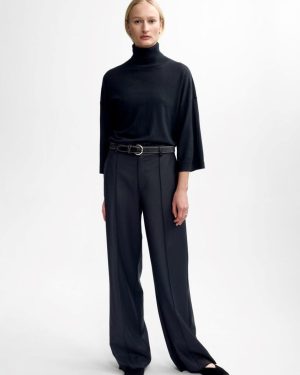 Tia Merino Knit Black