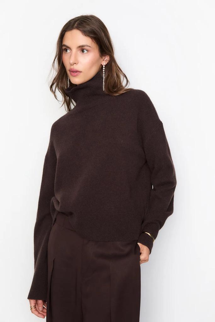 Abigail Knit Dark Brown