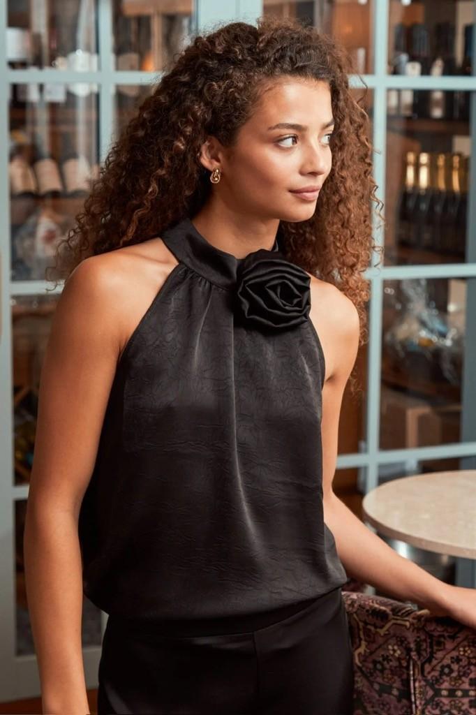 Rosette Crinkle Sateen Top - Black