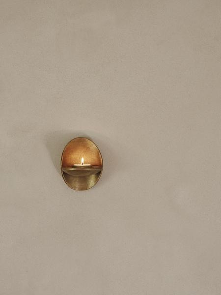 Agape Wall Tealightholder - Brass Finish