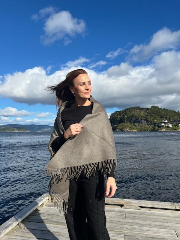 Alba Wool Scarf Wood