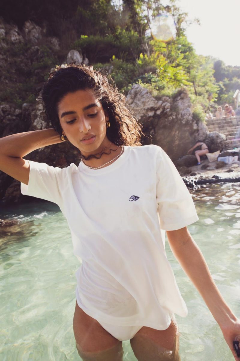 Ezra Tee - Off-white