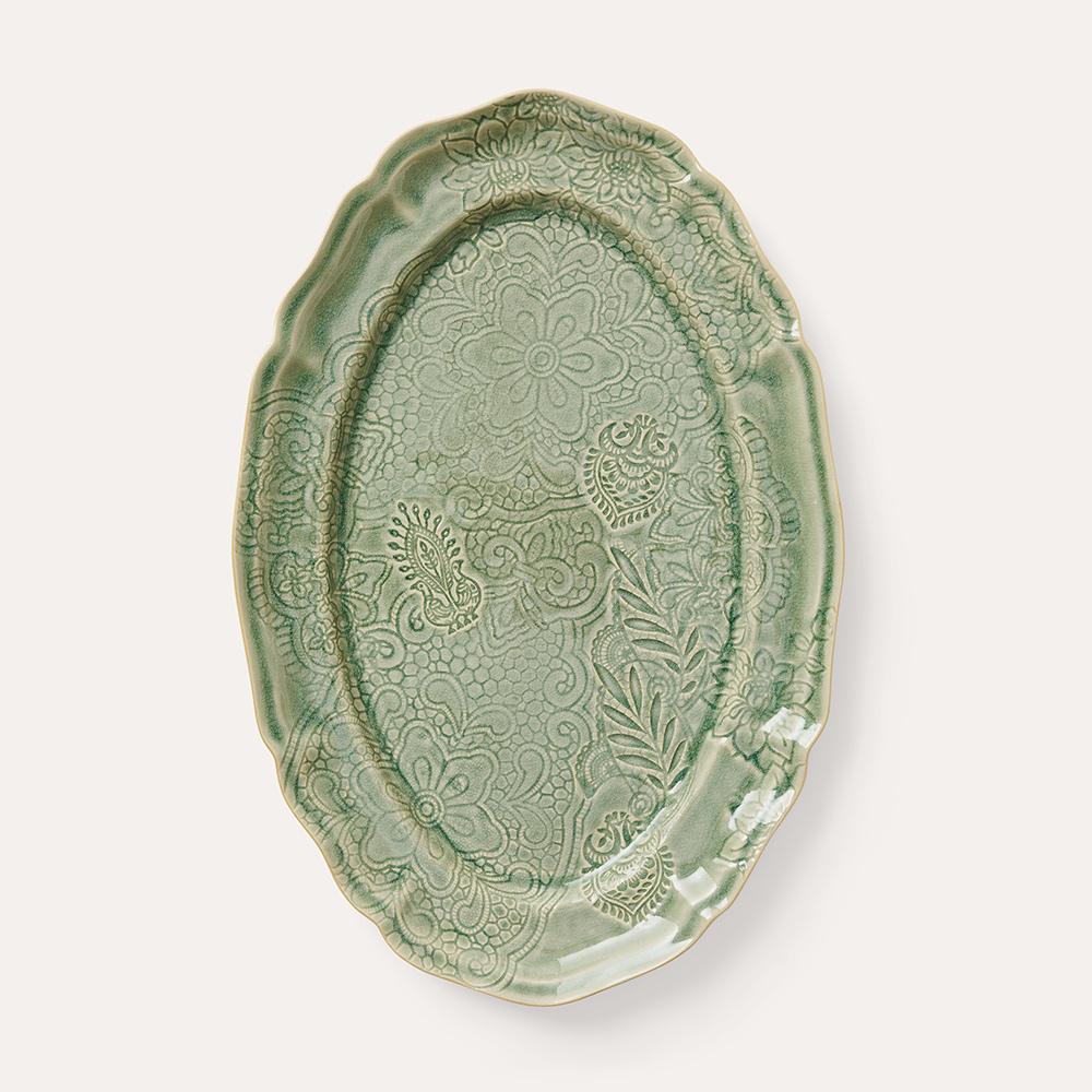 Small Oval serving dish - Antique