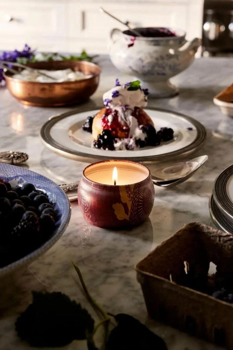 Mini Tin Candle 25 tim Foraged Wildberry