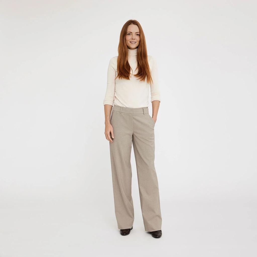 DenaFV - Dark Sand Melange Regular