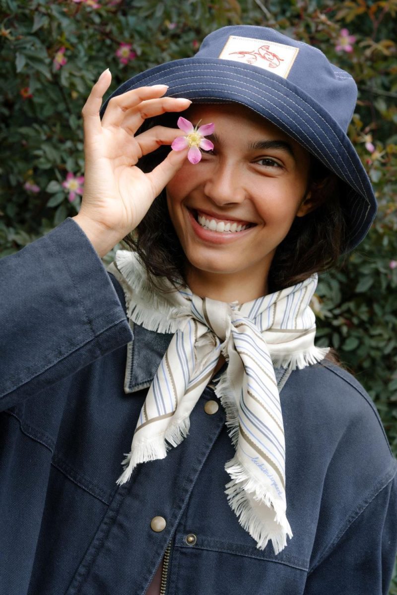 Scallopia Striped Sia Scarf