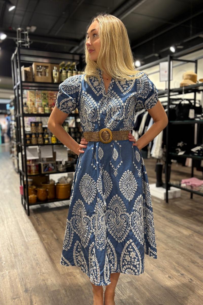 Jeanskjole m/Broderi