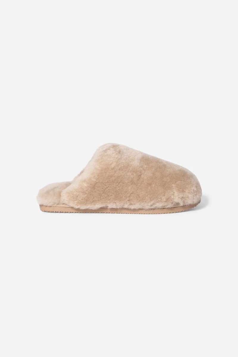 Cozy Slippers Taupe