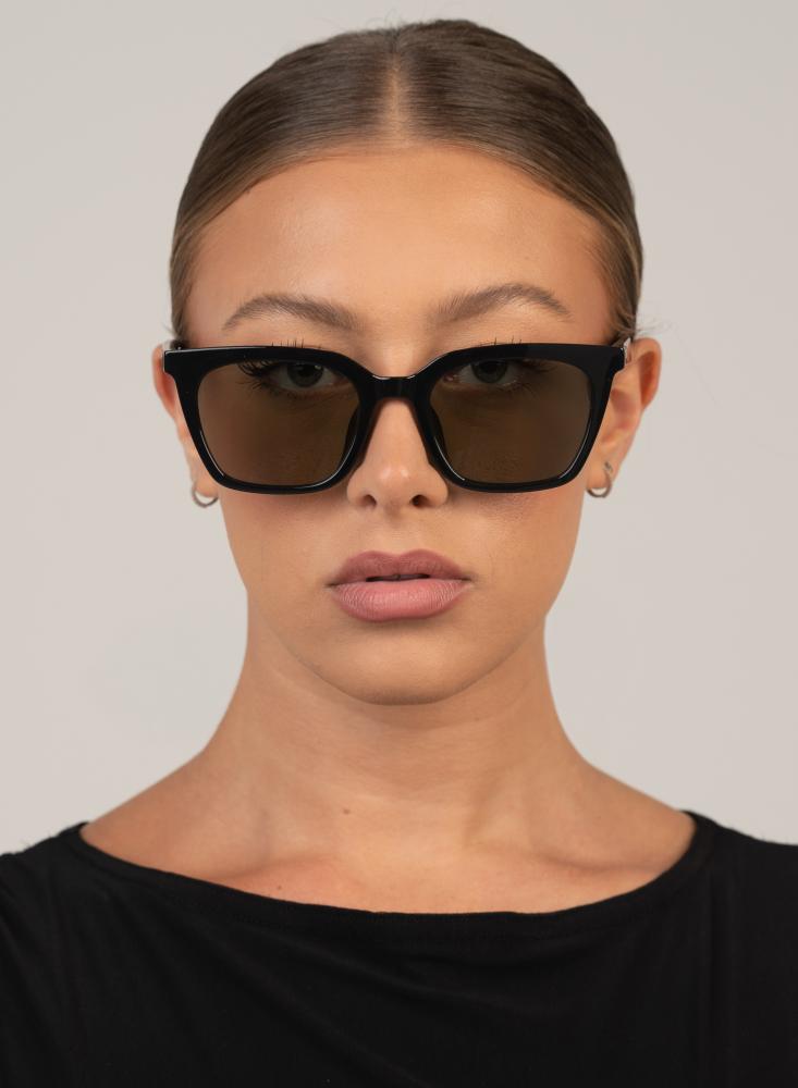 Bree - Black/Olive
