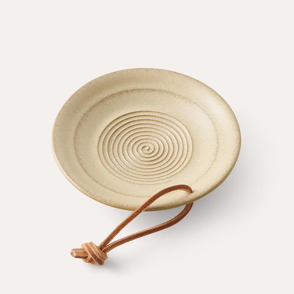 Garlic Grate Eggshell
