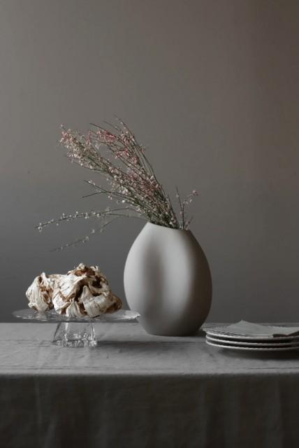 Lee Vase Medium - Sand