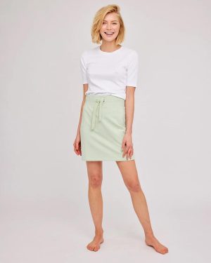 Karina Tee