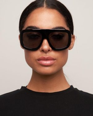 Vail - Black/Smoke