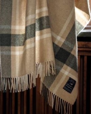 Frame Rutete Ullpledd - Hvit / Grønn / Beige 130 x 170 cm