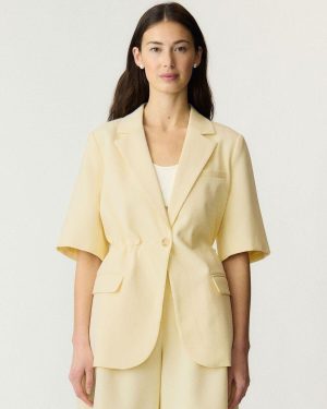 Gul blazer med kort arm