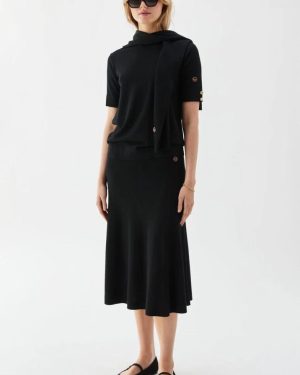 Maja Solid Skirt - Black