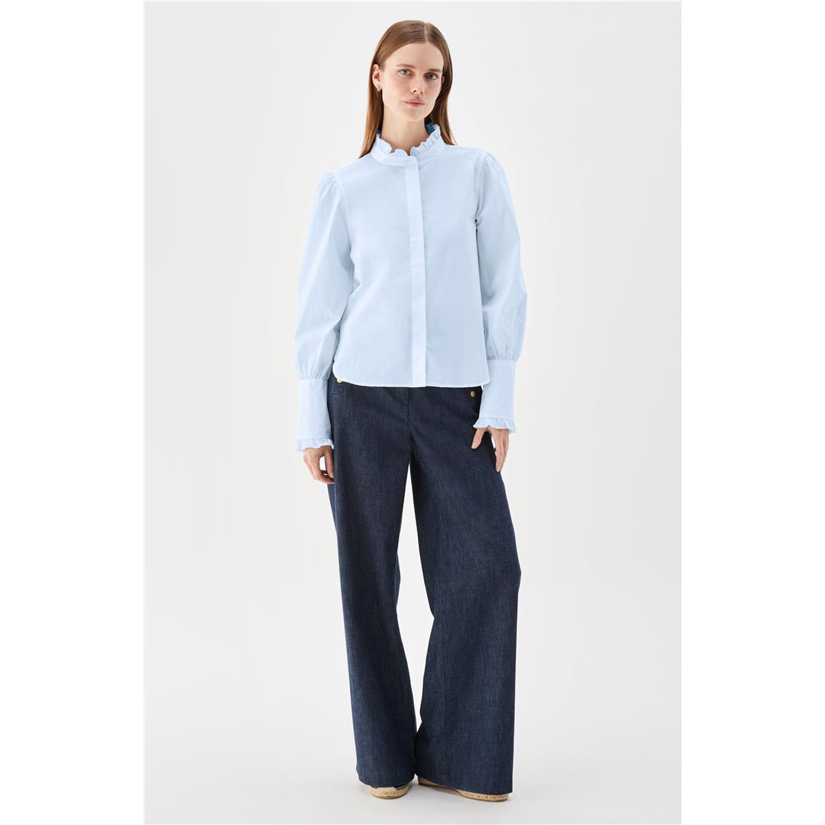 Maira Blouse Ice Blue