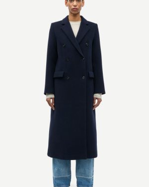 Falcon Coat Salute