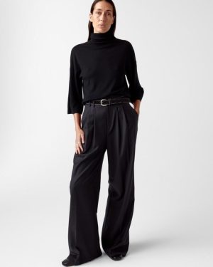 Tia Merino Knit Black